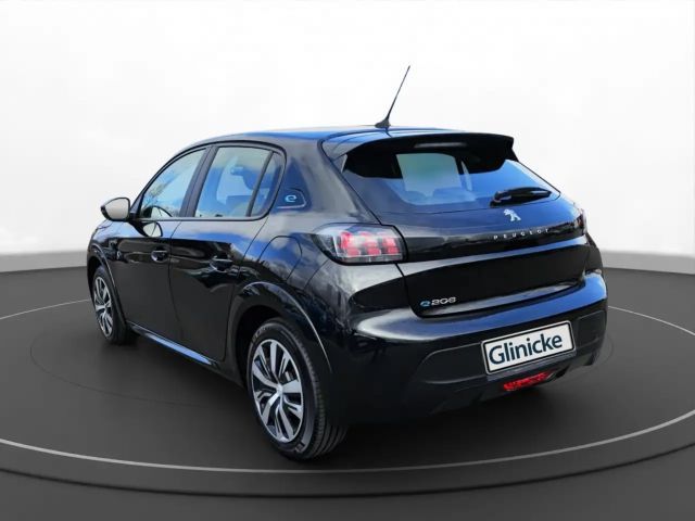 Peugeot E-208 Active Pack