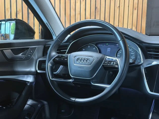 Audi A6 Avant Quattro