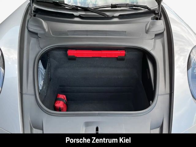 Porsche 992 4S Coupé Targa