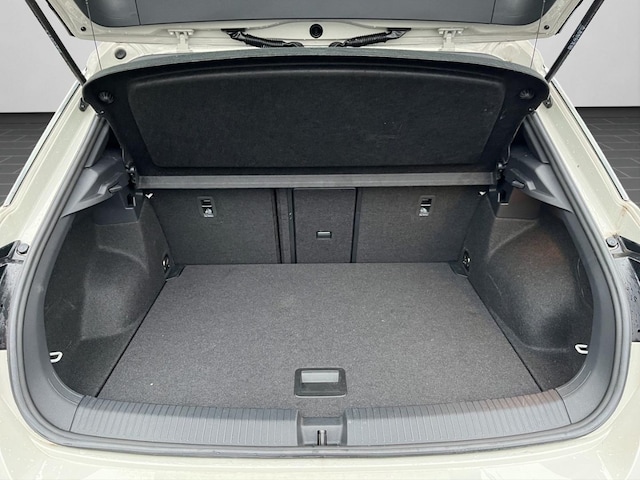 Volkswagen T-Roc 1.0 TSI Plus R-Line