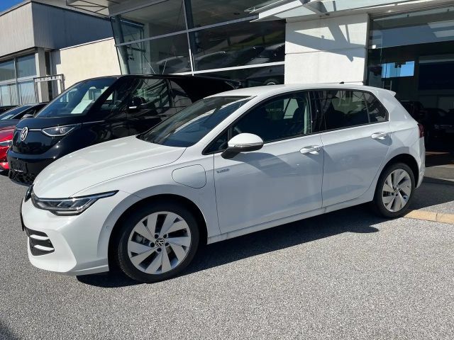 Volkswagen Golf DSG eHybrid