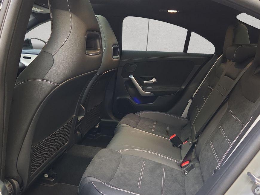 Mercedes-Benz CLA 180 AMG Line CLA 180 d