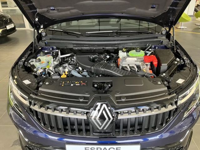 Renault Espace E-Tech Hybrid Iconic