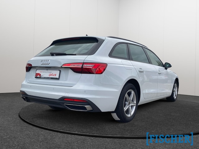 Audi A4 30 TDI Avant S-Tronic