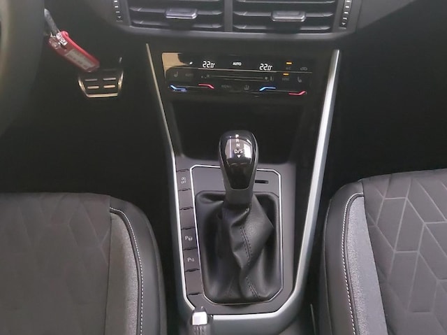 Volkswagen Polo DSG Plus