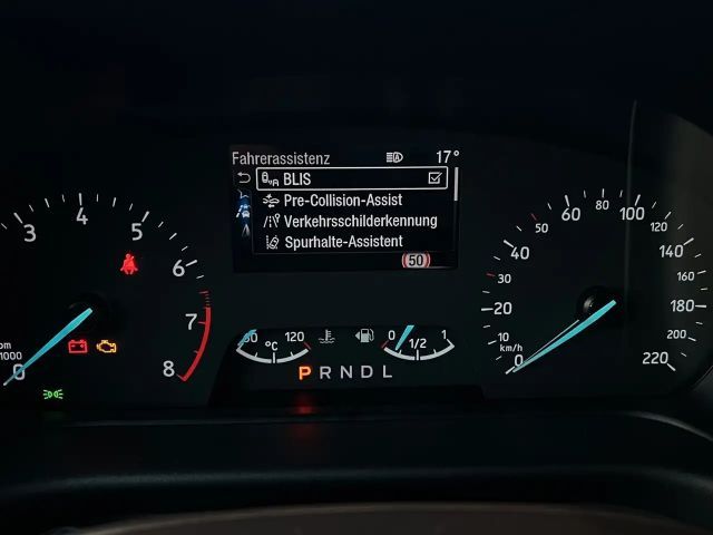 Ford Puma EcoBoost Titanium