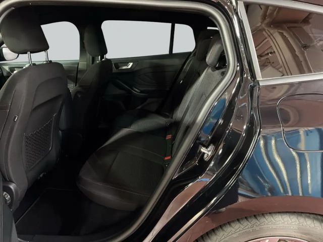 Ford Focus EcoBoost ST Line Wagon