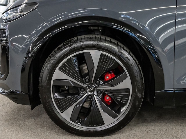 Audi Q6 e-tron Quattro