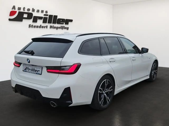 BMW 320 320i M-Sport Touring