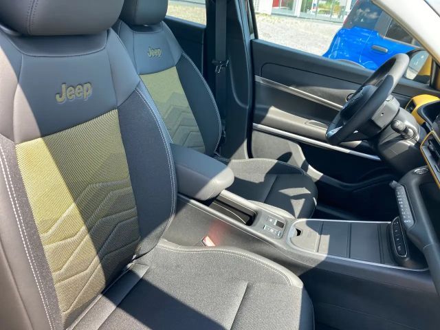 Jeep Avenger Full-Electric Summit