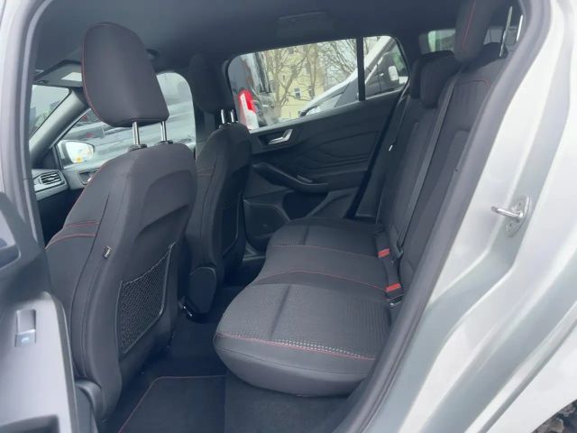 Ford Focus ST Line Wagon