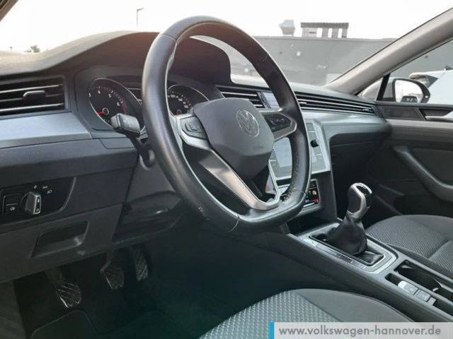 Volkswagen Passat 1.5 TSI Variant