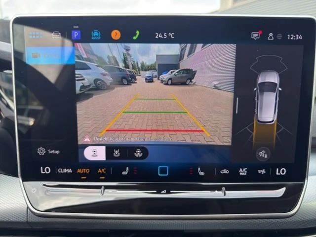 Volkswagen Golf 1.5 TSI Golf VIII