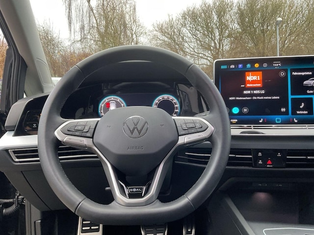 Volkswagen Golf 1.5 eTSI DSG Golf VIII Variant