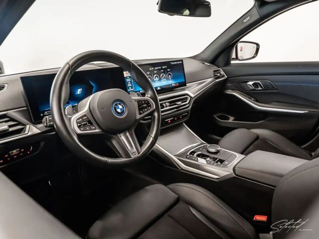 BMW 320 320e M-Sport xDrive