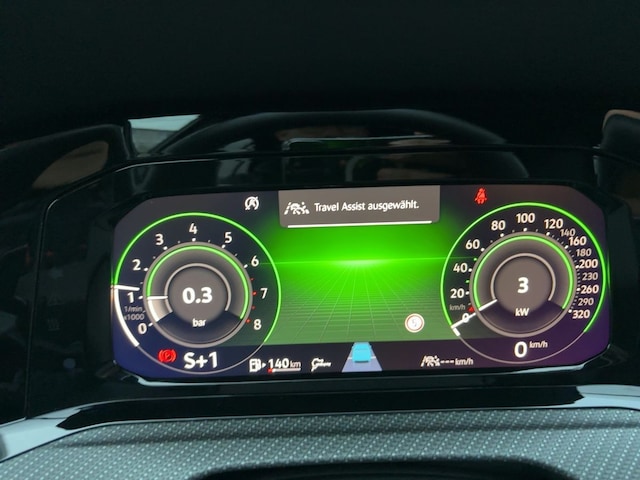 Volkswagen Golf 2.0 TSI DSG Golf VIII IQ.Drive