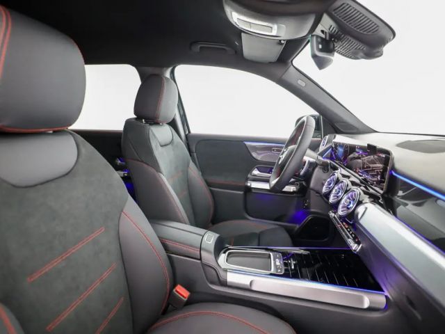 Mercedes-Benz GLB 200 4MATIC GLB 200 d