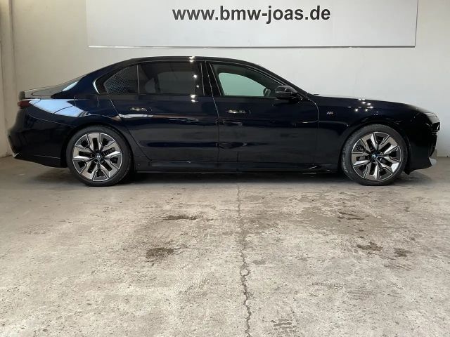 BMW i7 M-Sport Sedan xDrive60