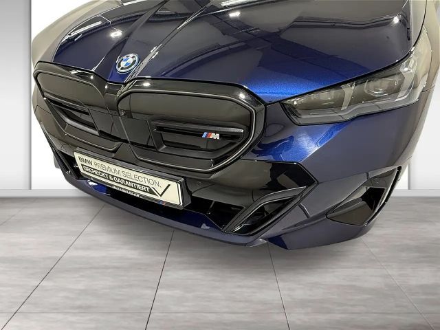 BMW i5 M60 Touring xDrive