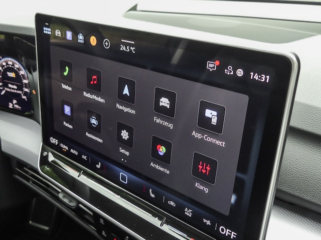 Volkswagen Golf 1.5 eTSI DSG Golf VIII