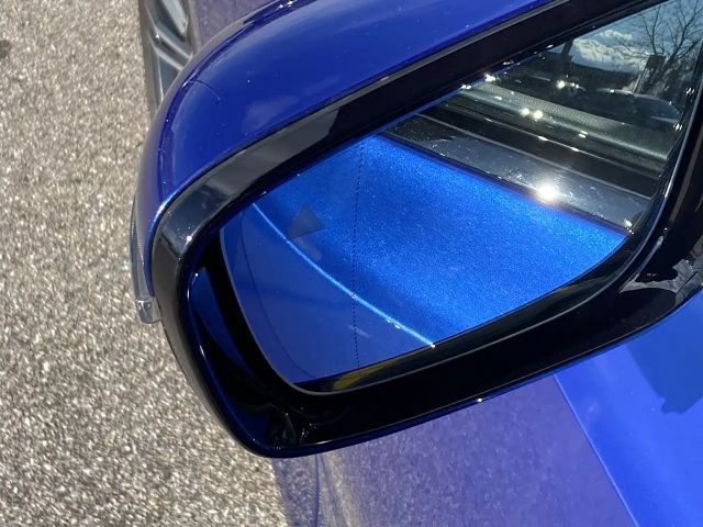 BMW 320 320d M-Sport Sedan