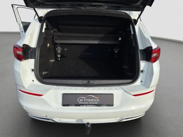 Opel Grandland X 1.5 CDTI 1.5 Turbo Elegance