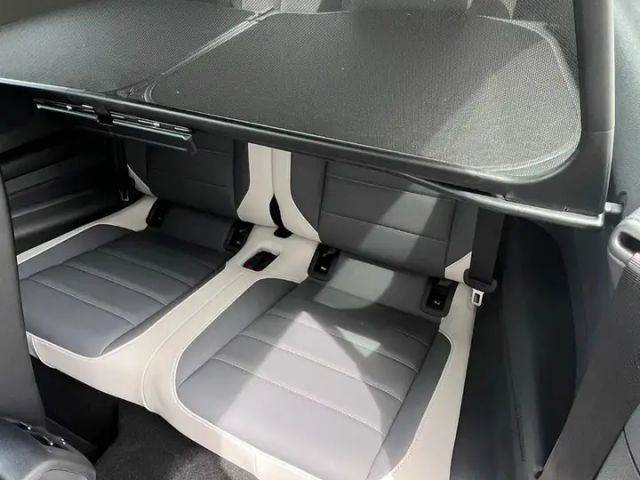 Volkswagen T-Roc Cabriolet Style