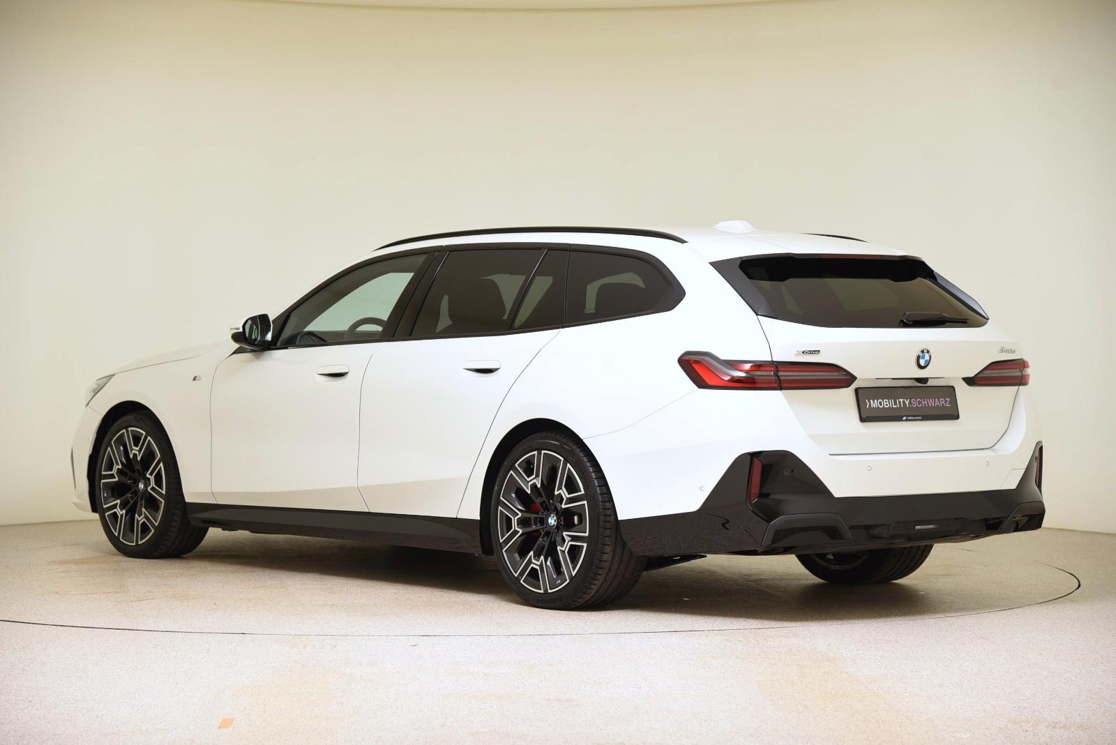 BMW 540 540d M-Sport Touring xDrive