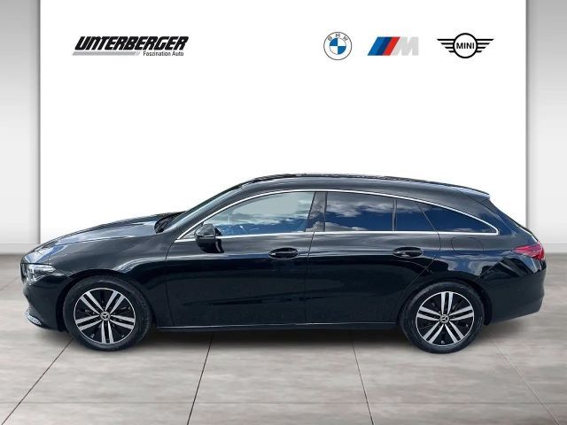 Mercedes-Benz CLA 180 Shooting Brake