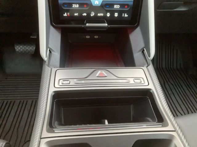 Ford Explorer Premium RWD