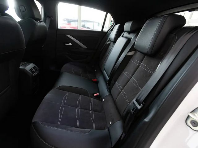 Opel Astra GS-Line Grand Sport