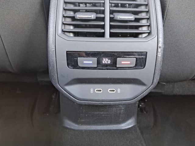 Seat Leon 2.0 TDI DSG Sportstourer Style