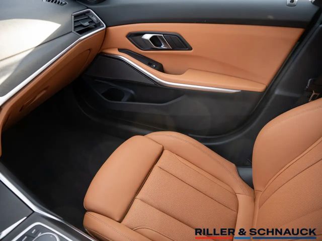 BMW 320 320d M-Sport Touring xDrive