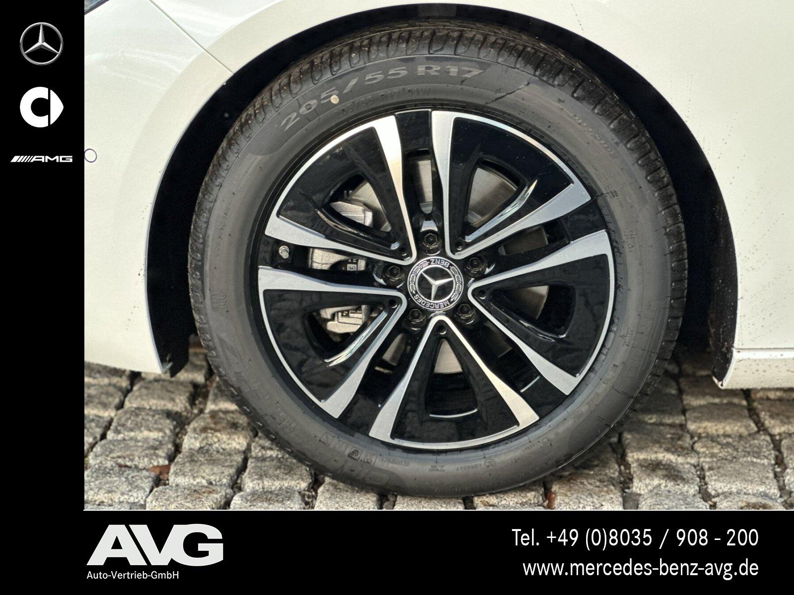 Mercedes-Benz B 180 Progressive Sedan