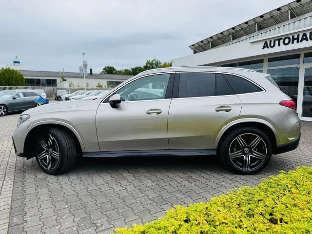 Mercedes-Benz GLC 300 AMG Line GLC 300 d