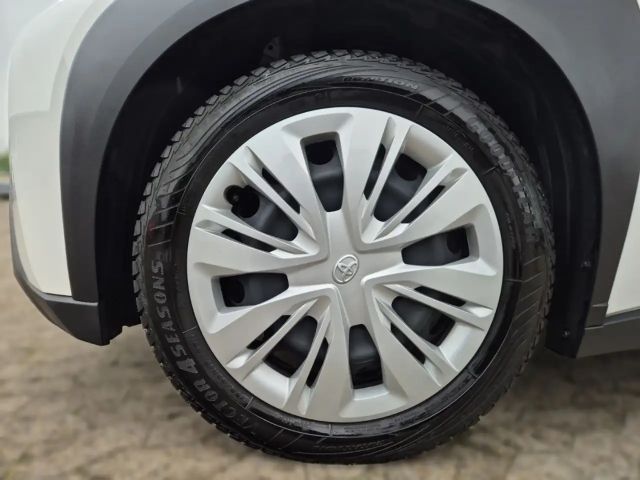 Toyota Aygo X Hatchback Play