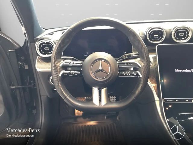 Mercedes-Benz C 300 AMG Line Sedan