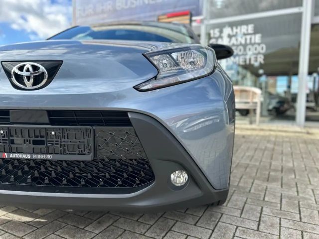 Toyota Aygo X 1,0l Teamplayer CVT ACC SHZ Kamera Spurhalteass. A