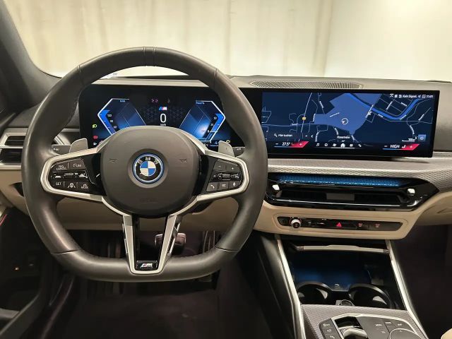 BMW 330 330e M-Sport Touring xDrive