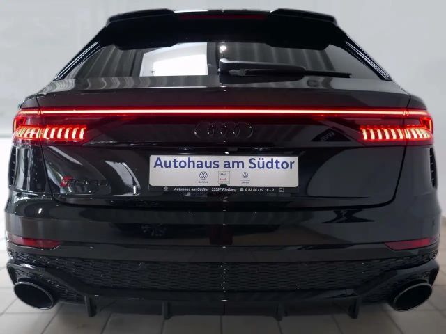 Audi RS Q8 Quattro