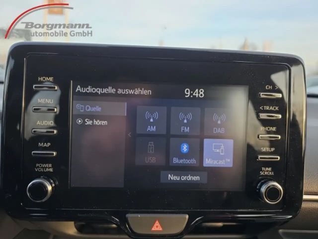 Toyota Yaris Hatchback Hybride Team D