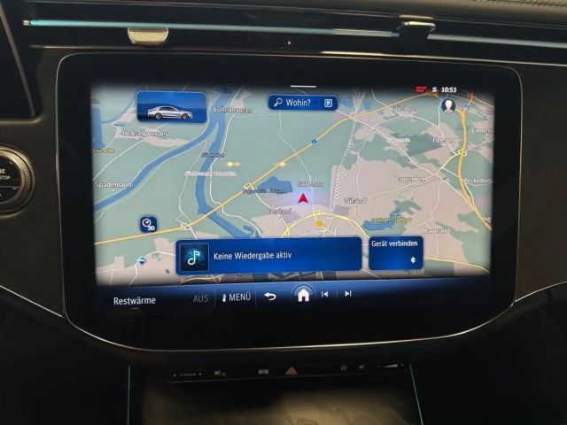 Mercedes-Benz E 220 AMG Line E 220 d Sedan