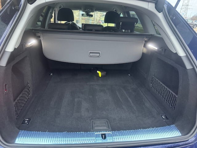 Audi A4 35 TFSI Avant S-Tronic