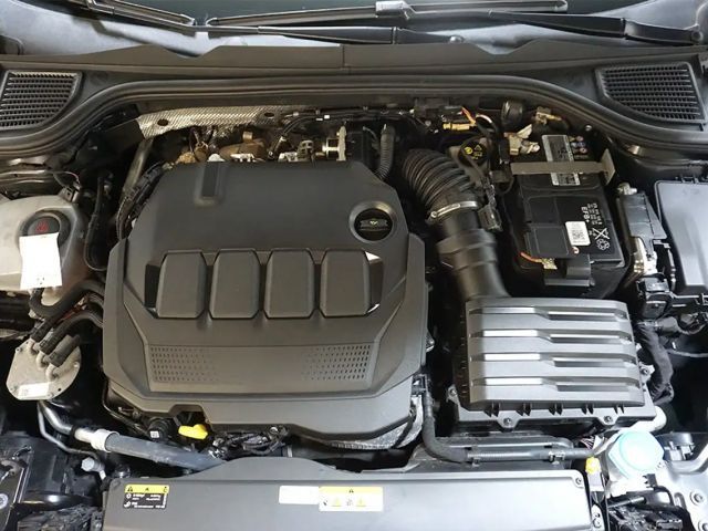 Volkswagen Golf 2.0 TDI DSG Style