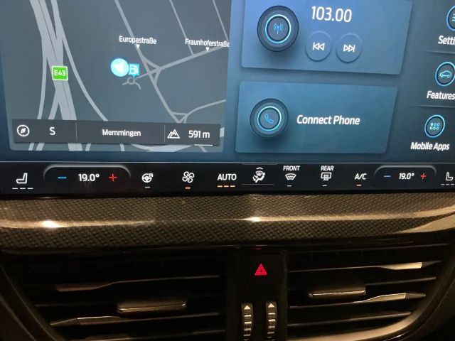 Ford Focus EcoBoost ST Line