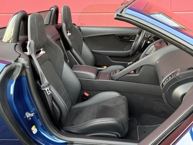 Jaguar F-Type AWD Cabriolet