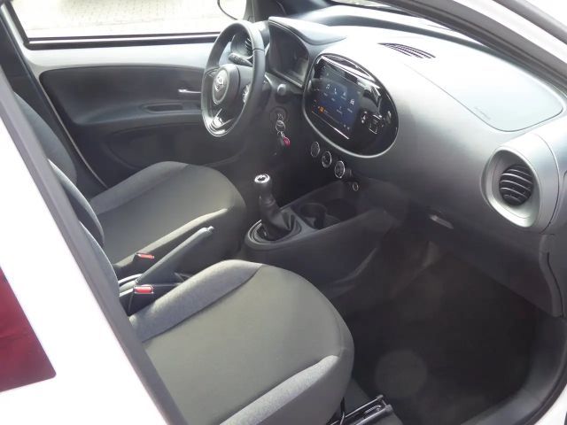 Toyota Aygo X Business Hatchback