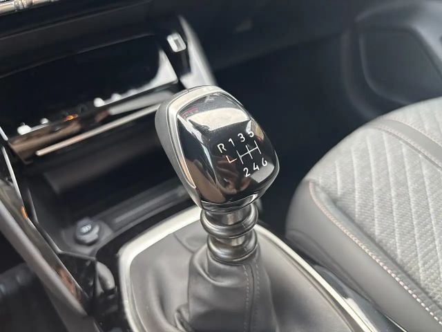 Peugeot 208 Allure Pack PureTech