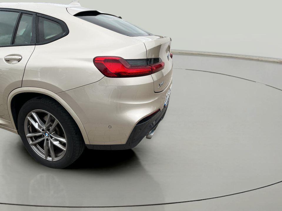 BMW X4 xDrive20i