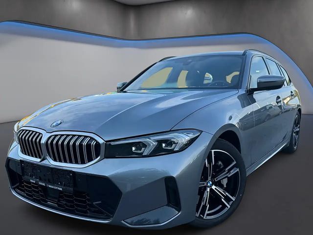 BMW 330 330i Touring xDrive